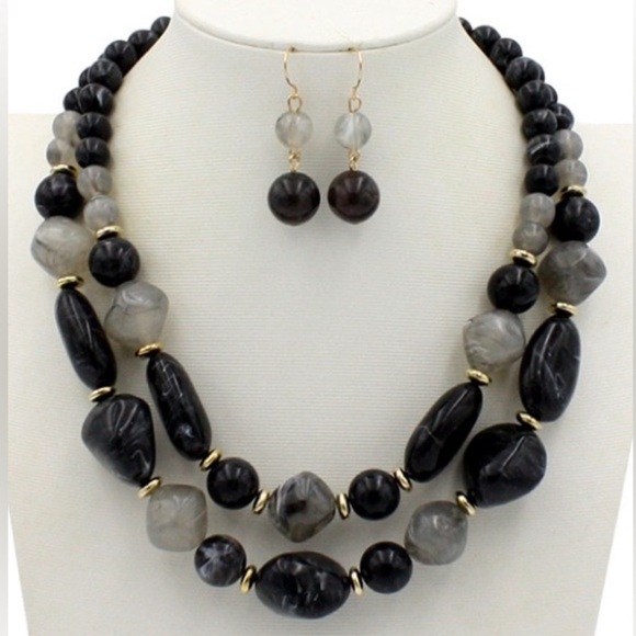 Jewelry - 1231.  Elegant Black and Gray Beaded Necklace Set